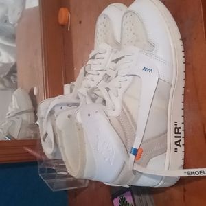 Off white air jordan 1s size 6/5